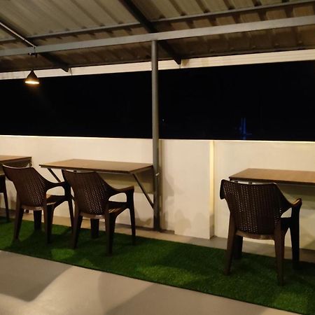 Happy Buddha S4 Aparthotel Varkala Luaran gambar