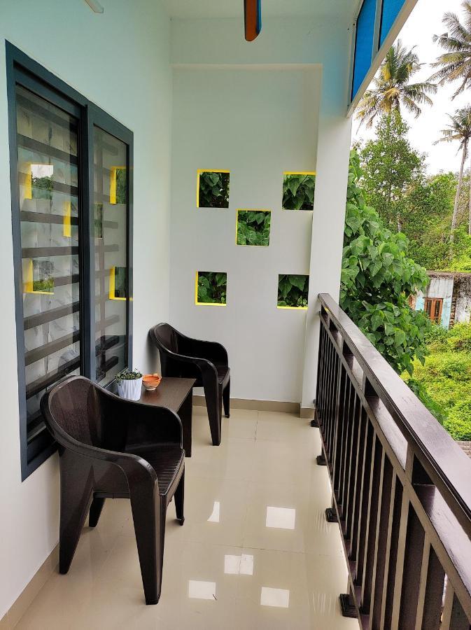 Happy Buddha S4 Aparthotel Varkala Luaran gambar
