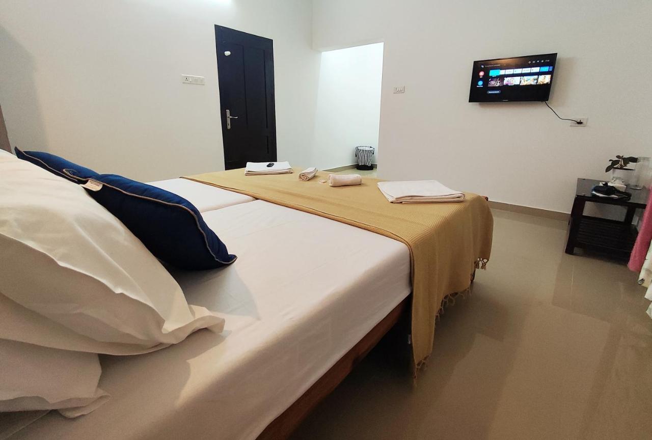 Happy Buddha S4 Aparthotel Varkala Luaran gambar